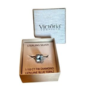 NIB Victoria Townsend 1/10 CTW Diamond & Genuine Blue Topaz Ring | Size 7